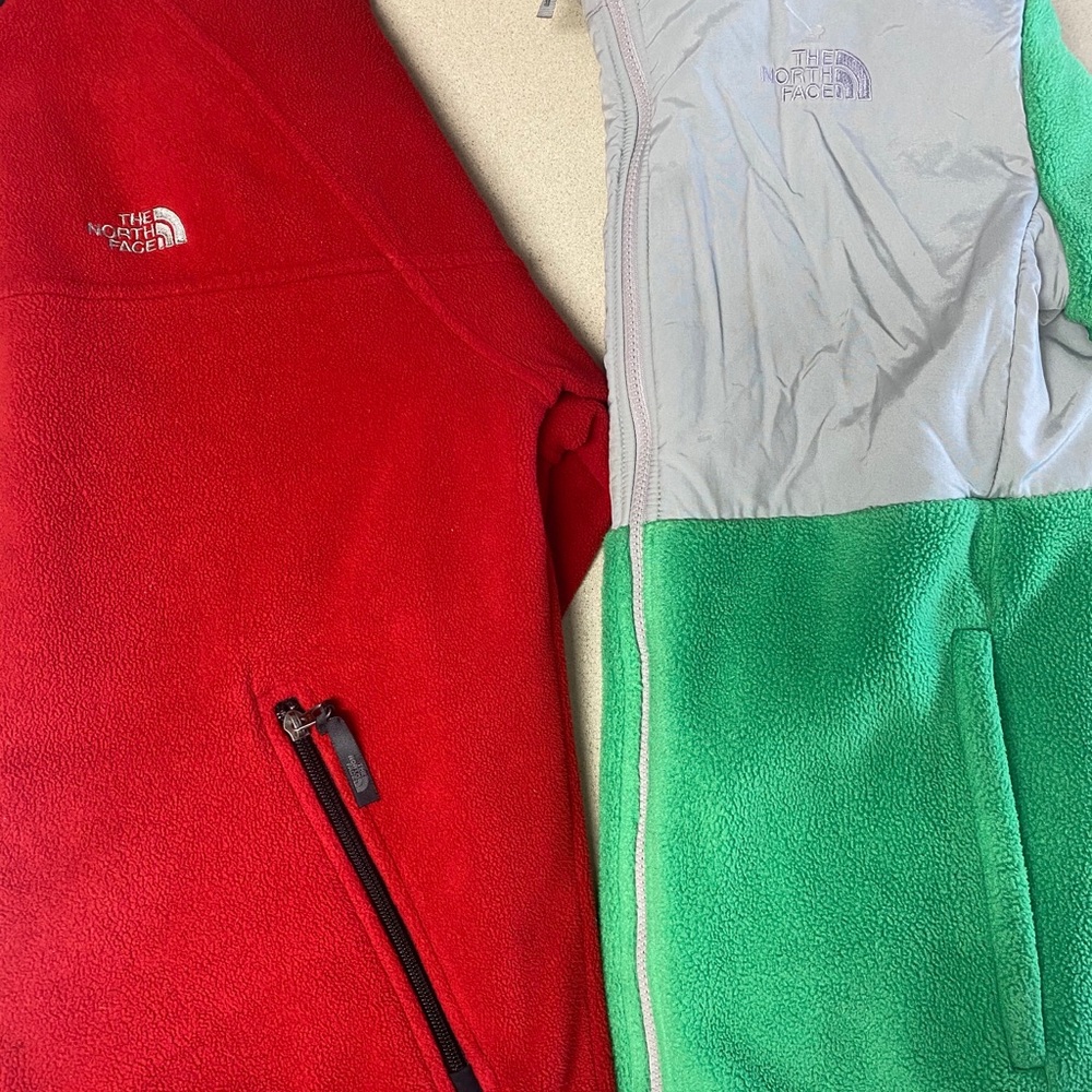 2 Northface Jackets - Picture 3 of 10